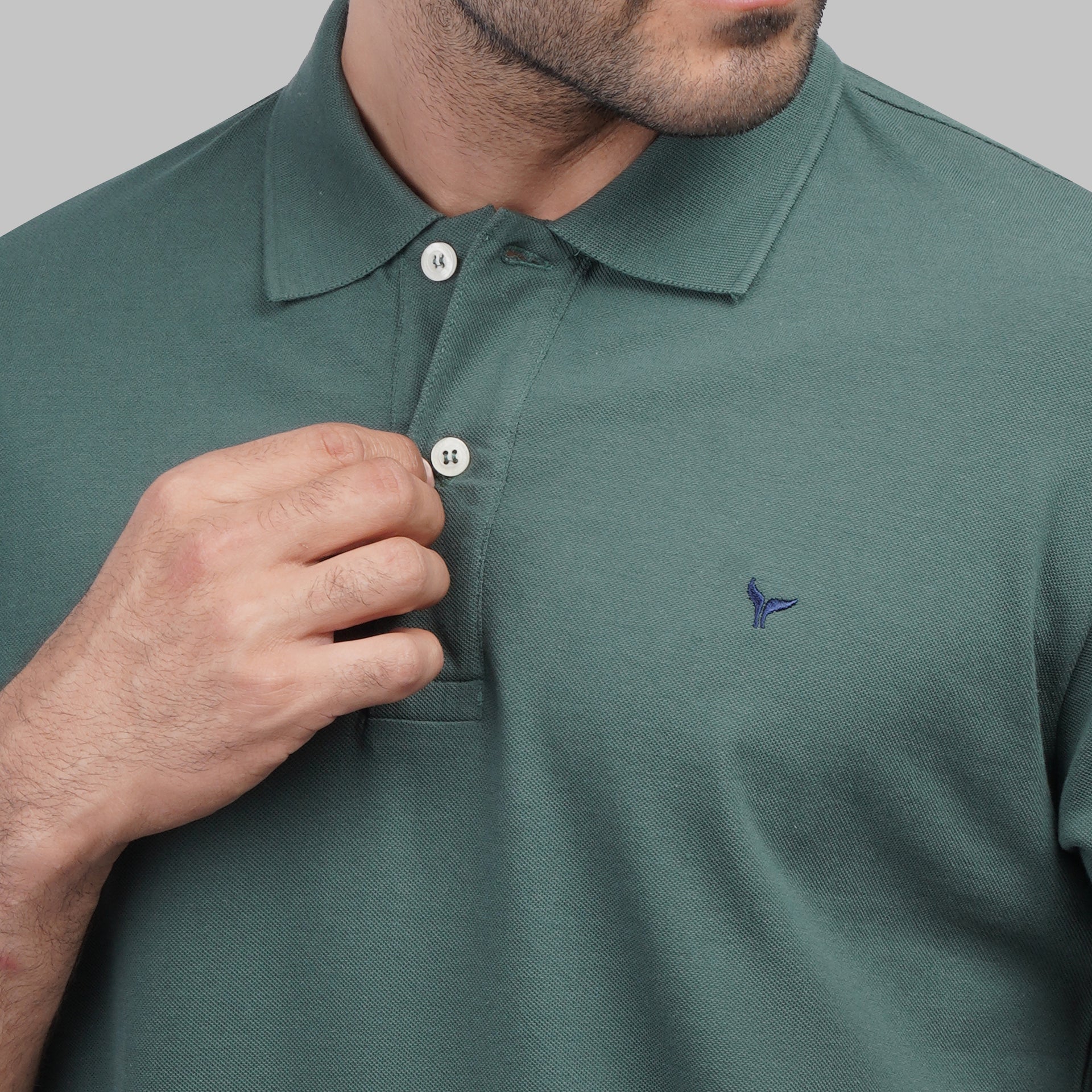 Shop classic fit pique mint green polo shirt for men summer 2026 by Dockland - تسوق قميص بولو بيكيه رجالي كلاسيك مينت جرين صيفي 2026 من دوكلاند - ملابس رجالي كاجوال صيفي