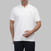 Shop classic fit pique off-white polo shirt for men summer 2026 by Dockland - تسوق قميص بولو بيكيه رجالي كلاسيك اوف وايت صيفي 2026 من دوكلاند - ملابس رجالي كاجوال صيفي