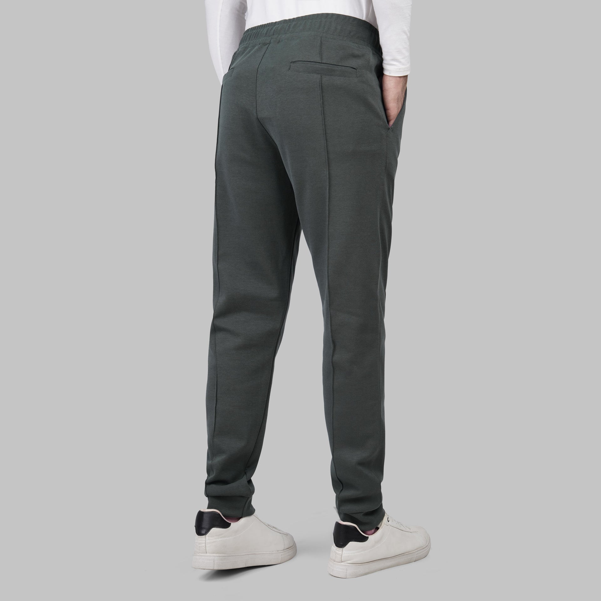 PREMIUM SLIM SWEATPANTS - Dockland
