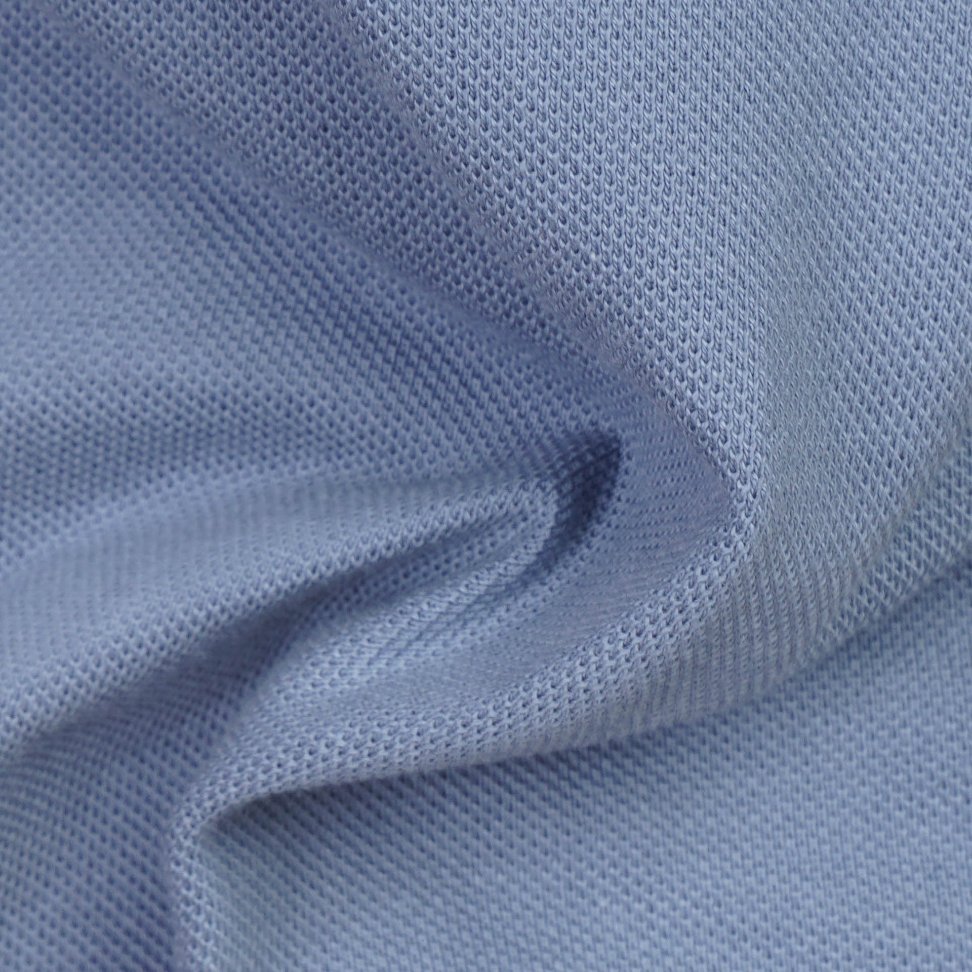 Modern Slim-Fit Cotton T-Shirt with Print Detail - Dockland