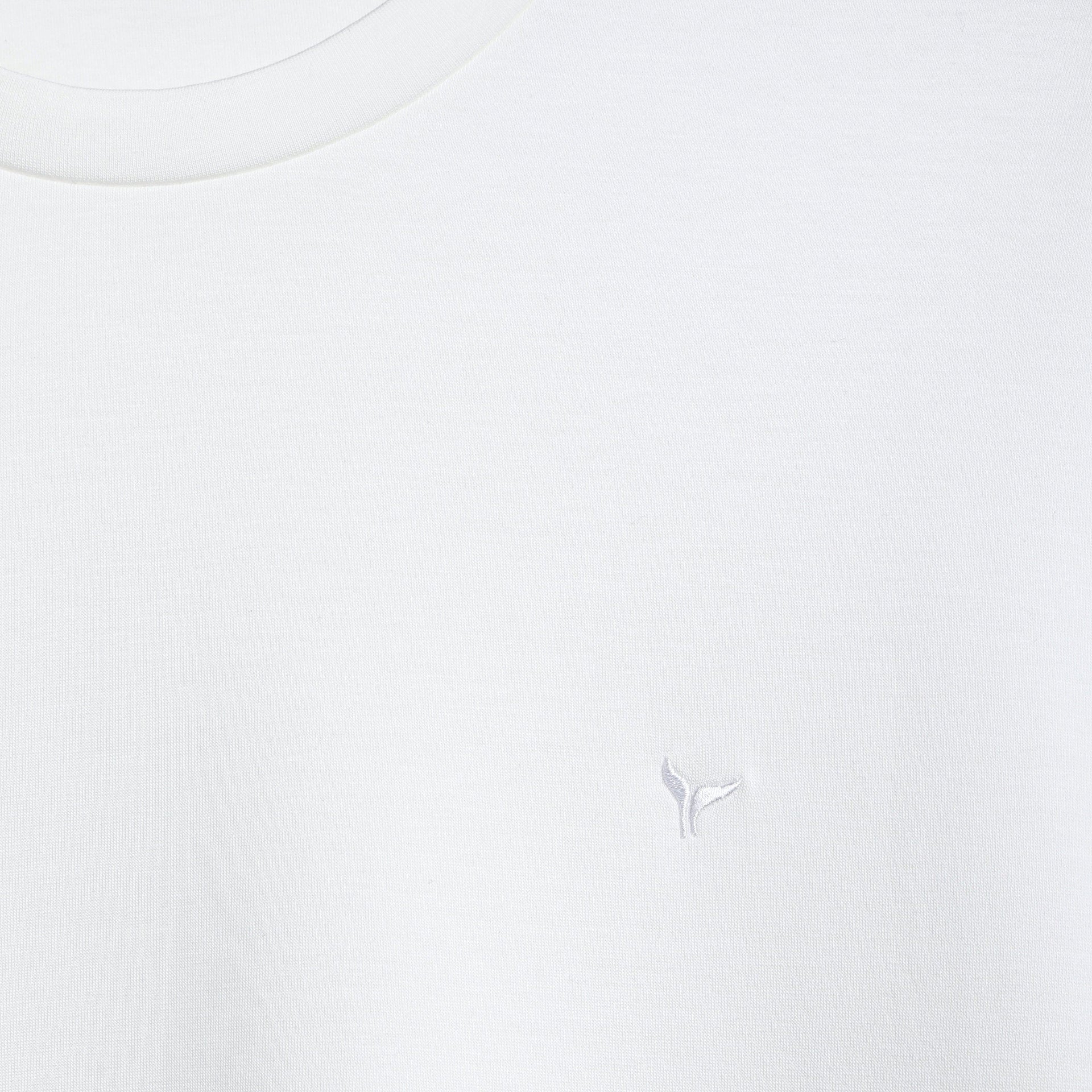 PREMIUM ROUND NECK SWEATSHIRT  - WHITE - Dockland